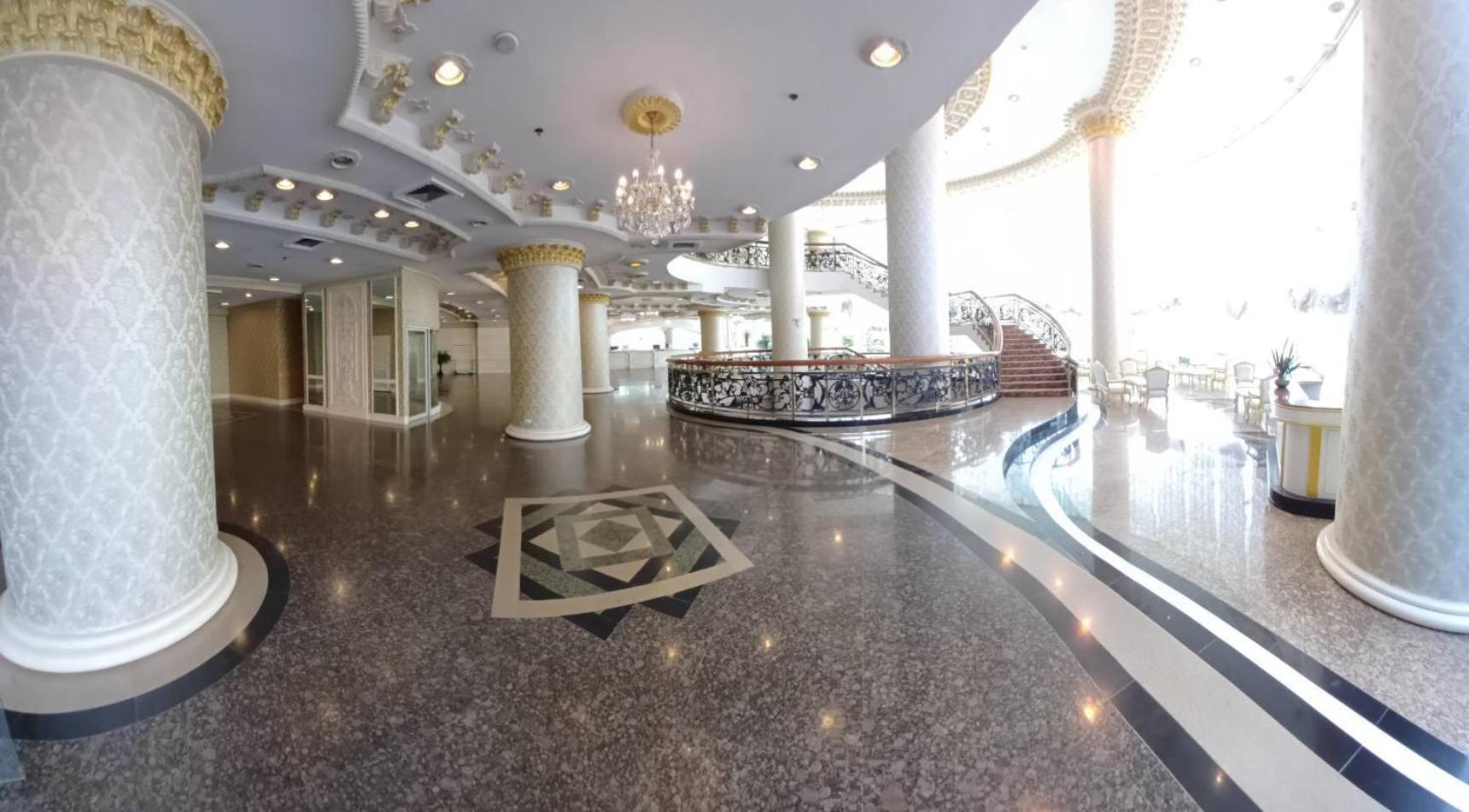 Adriatic Palace Hotel Pattaya Exterior photo