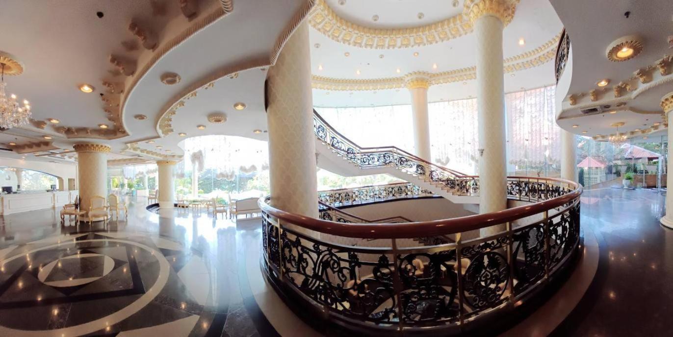 Adriatic Palace Hotel Pattaya Exterior photo
