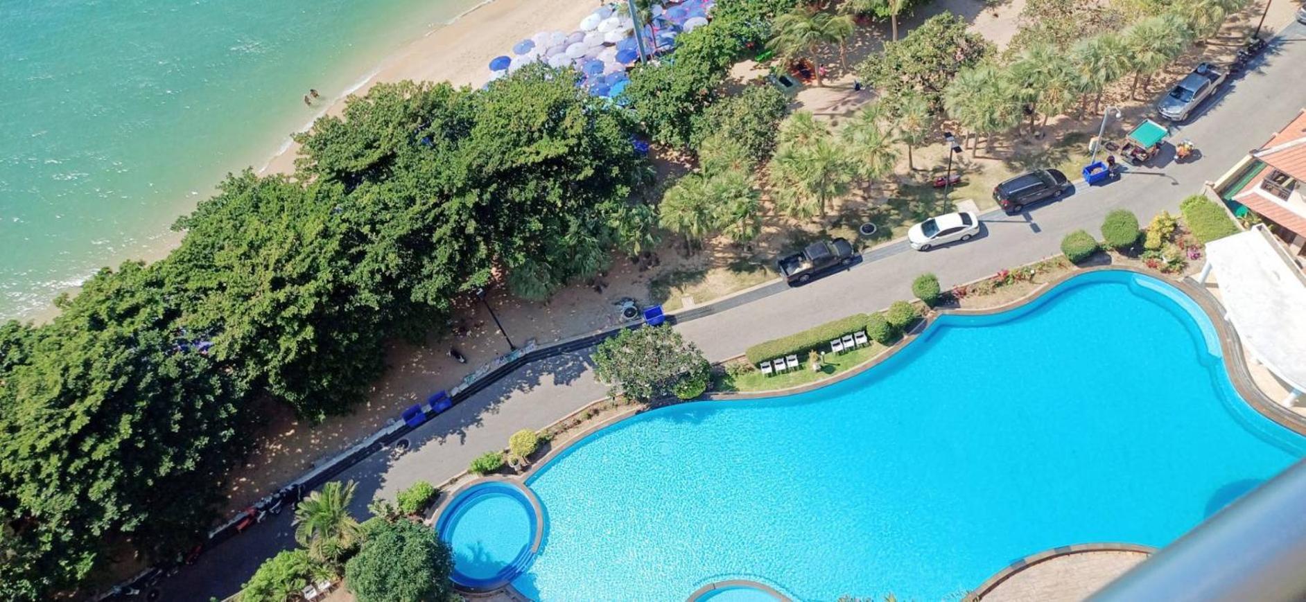 Adriatic Palace Hotel Pattaya Exterior photo